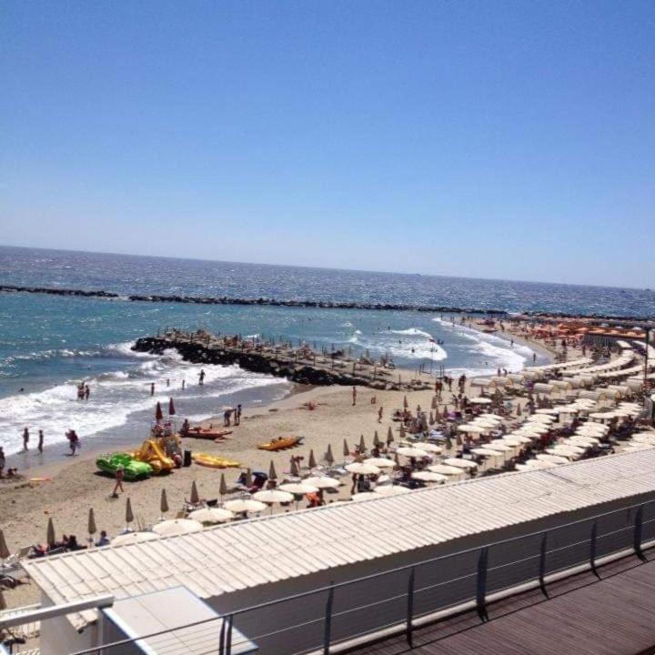 Apartment Petit Avec Classe Sanremo